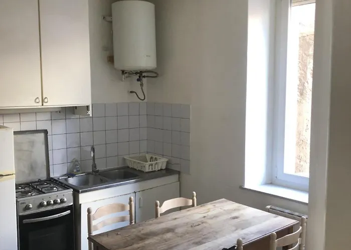 Rent4night Aigle Apartment *